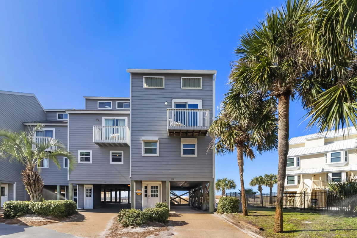  Find your beachfront end unit &mdash; corner position, extra light, and the Gulf practically at your door.