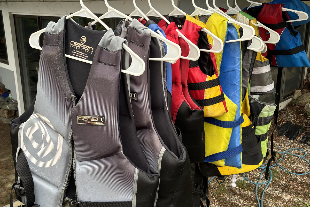 Infant - Adult life jackets