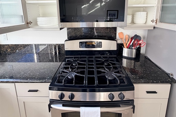 Gas range.