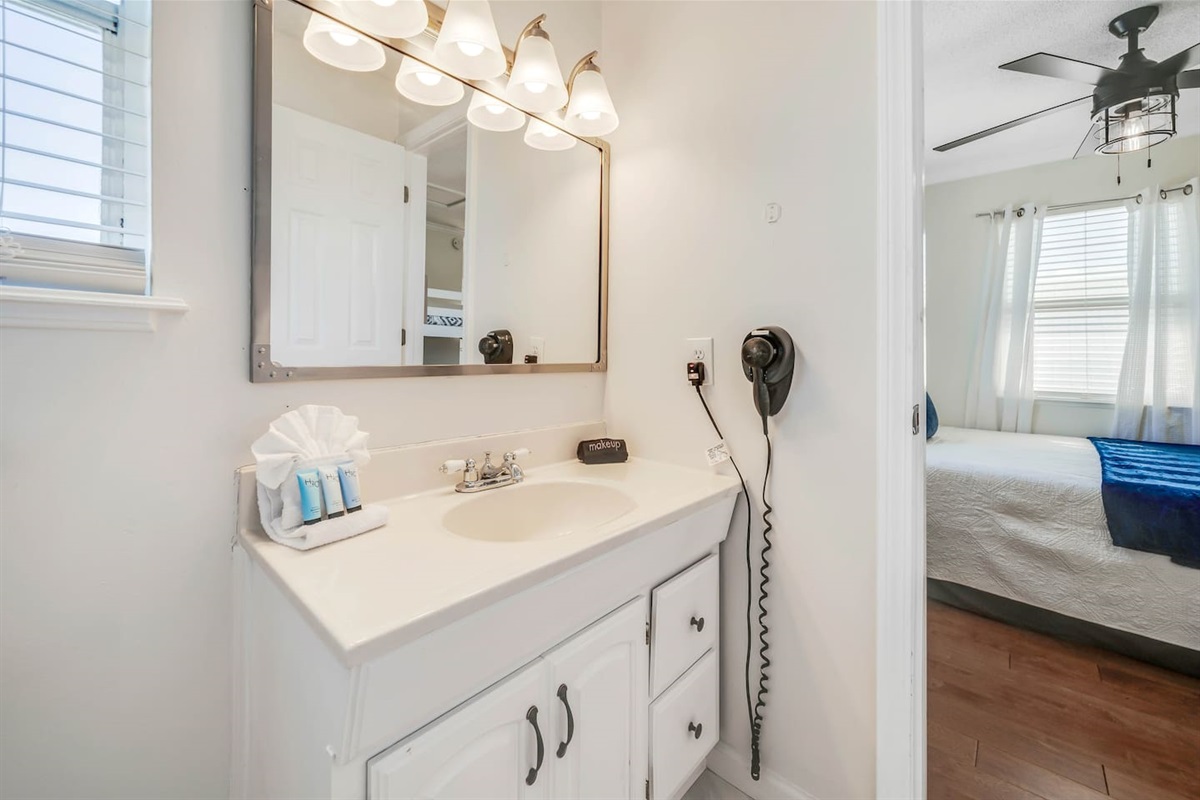 Catching Rays | Photo 29