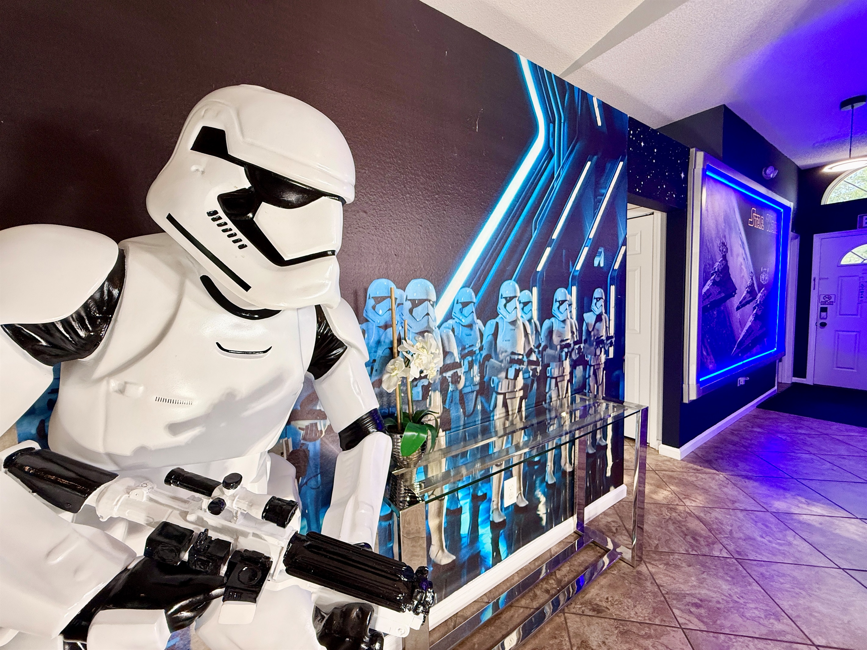 Welcome to Florida Disney Star Wars Villa!   Clean, Comfortable, Close to the Magic  FloridaThemeParkVillas.com