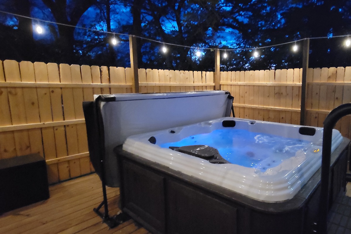 Resort Shared Hot Tub