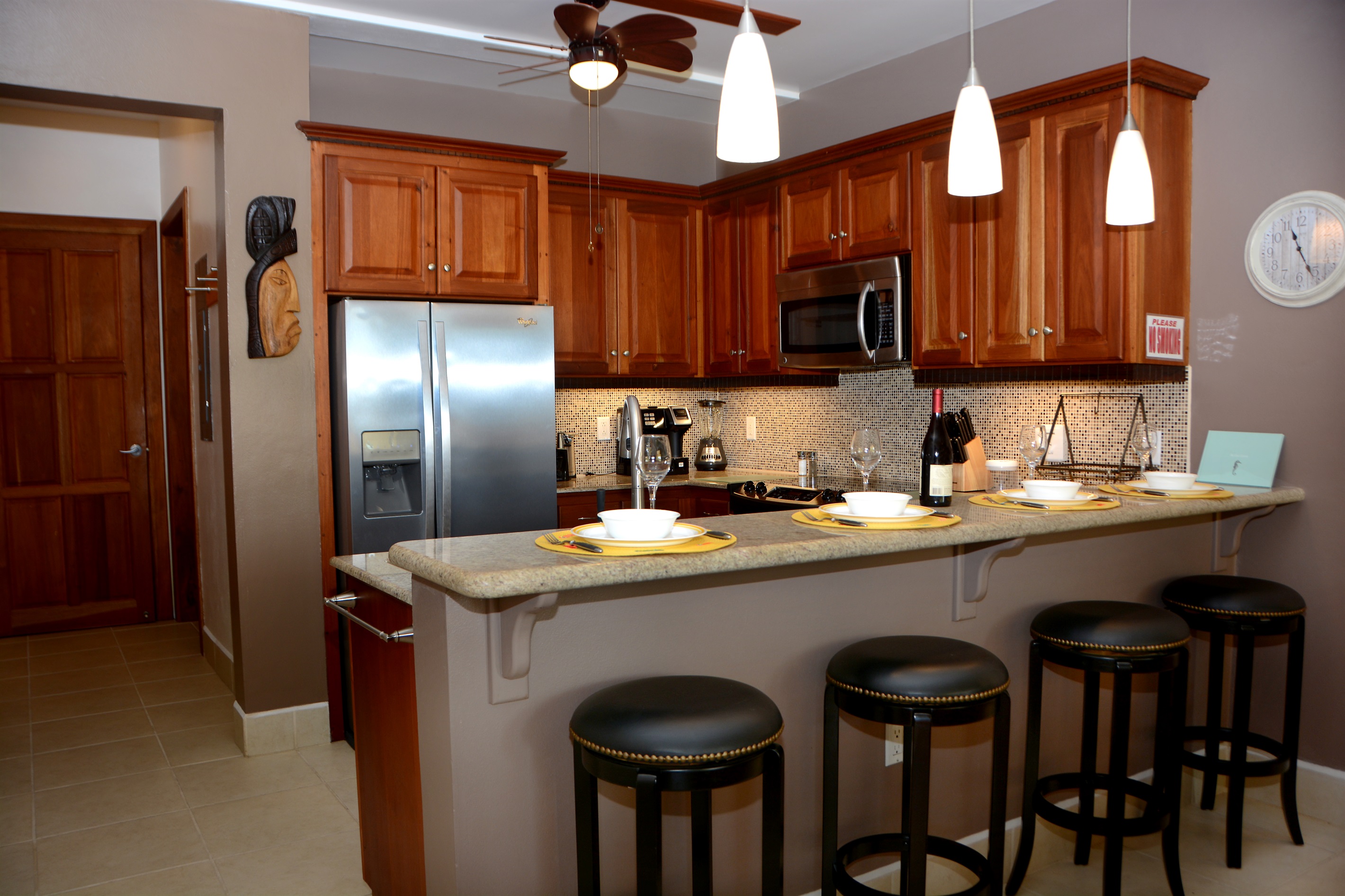 Kitchen with seating