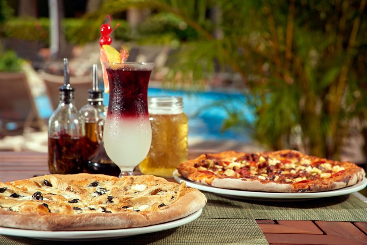 Outdoor Dining @ Buganvilia Vacation Owner Club, Vacation Travel Exclusives