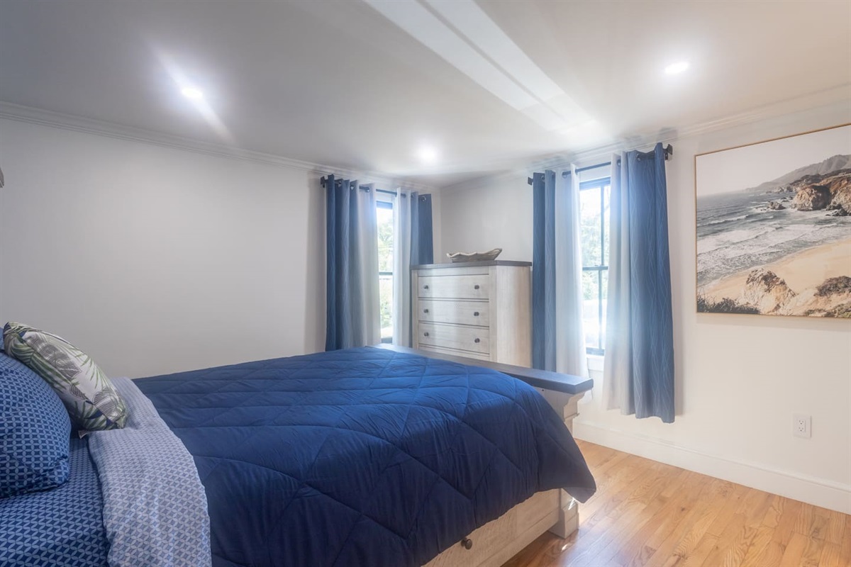 7 Elm Street, Vineyard Haven
