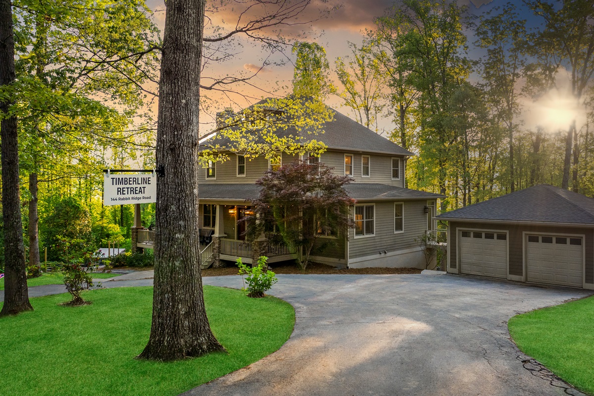 Welcome to Timberline Retreat — a hidden gem in the woods of Asheville. Tucked away down a quiet road, this is where your group escape begins.