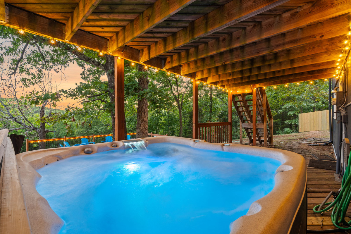 Relax in the private Hot Tub