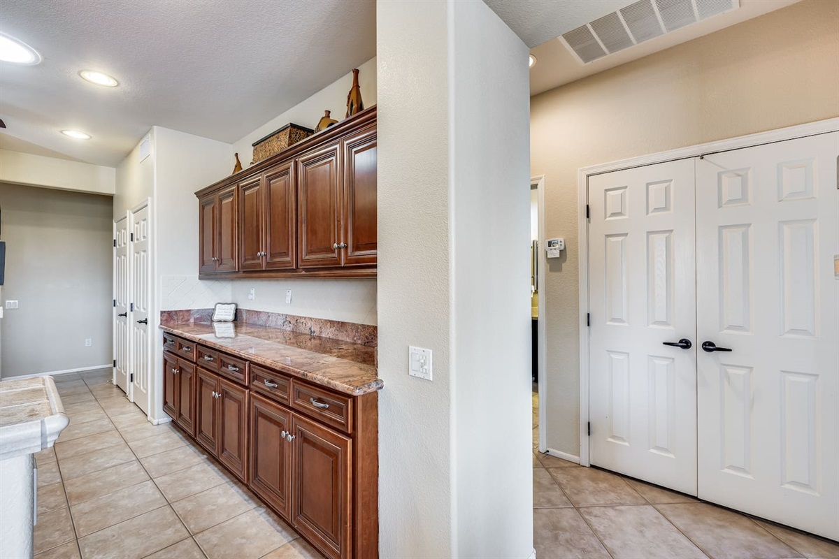 Cozy Cactus Pad in The Grande! Heated Pool|Hot Tub — Cozy Cactus Pad with Pool in Surprise, Surprise, Arizona — photo 41