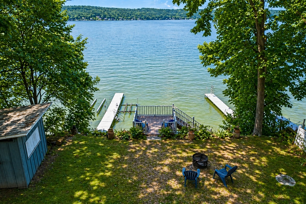 Relax by the fire pit or take a dip in the lake from your private dock—ideal for evenings under the stars. 