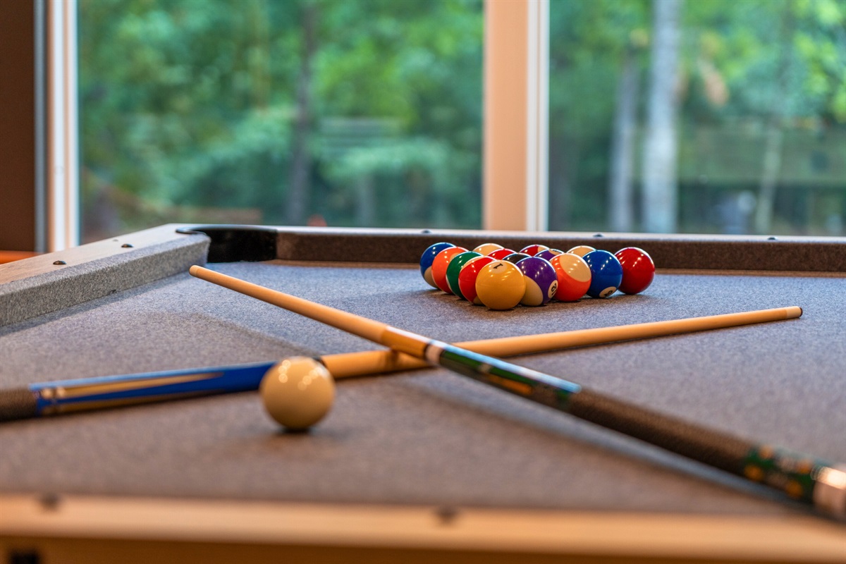 The high-quality game tables ensure a premium playing experience, enhancing the room's appeal.