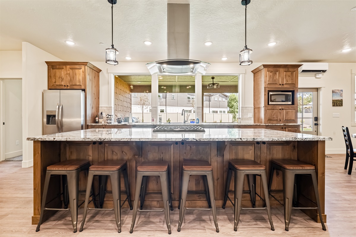 Kitchen Bar