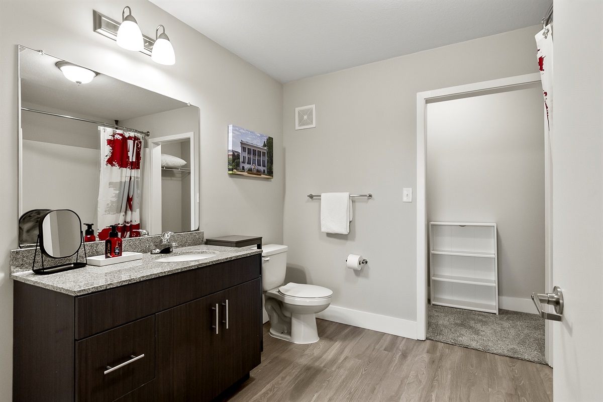 Master Full Bathroom 1