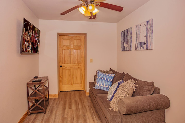Second Living Room at Splashing at the Bluff: 1 sofa bed