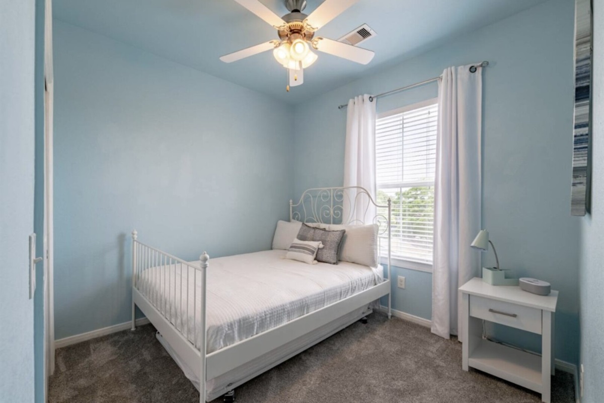 d74afe86bacd40b8876a692bd9f2fefd Large | Beachhouse | Texas | TX | Vacation Homes | Galveston | Crystal Beach | Kokomo | Breezy Days | Beachfront Elegance | Sunrise Serenity | Southern Sands Property Management, LLC