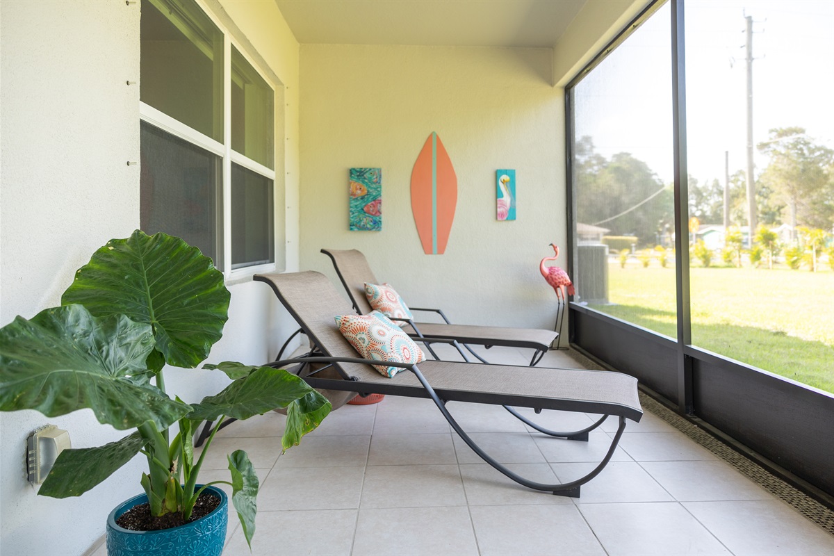 Relax in the lanai in the cool of the morning or the warmth of the afternoon.