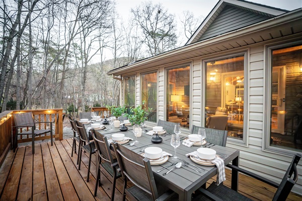 Outdoor dining