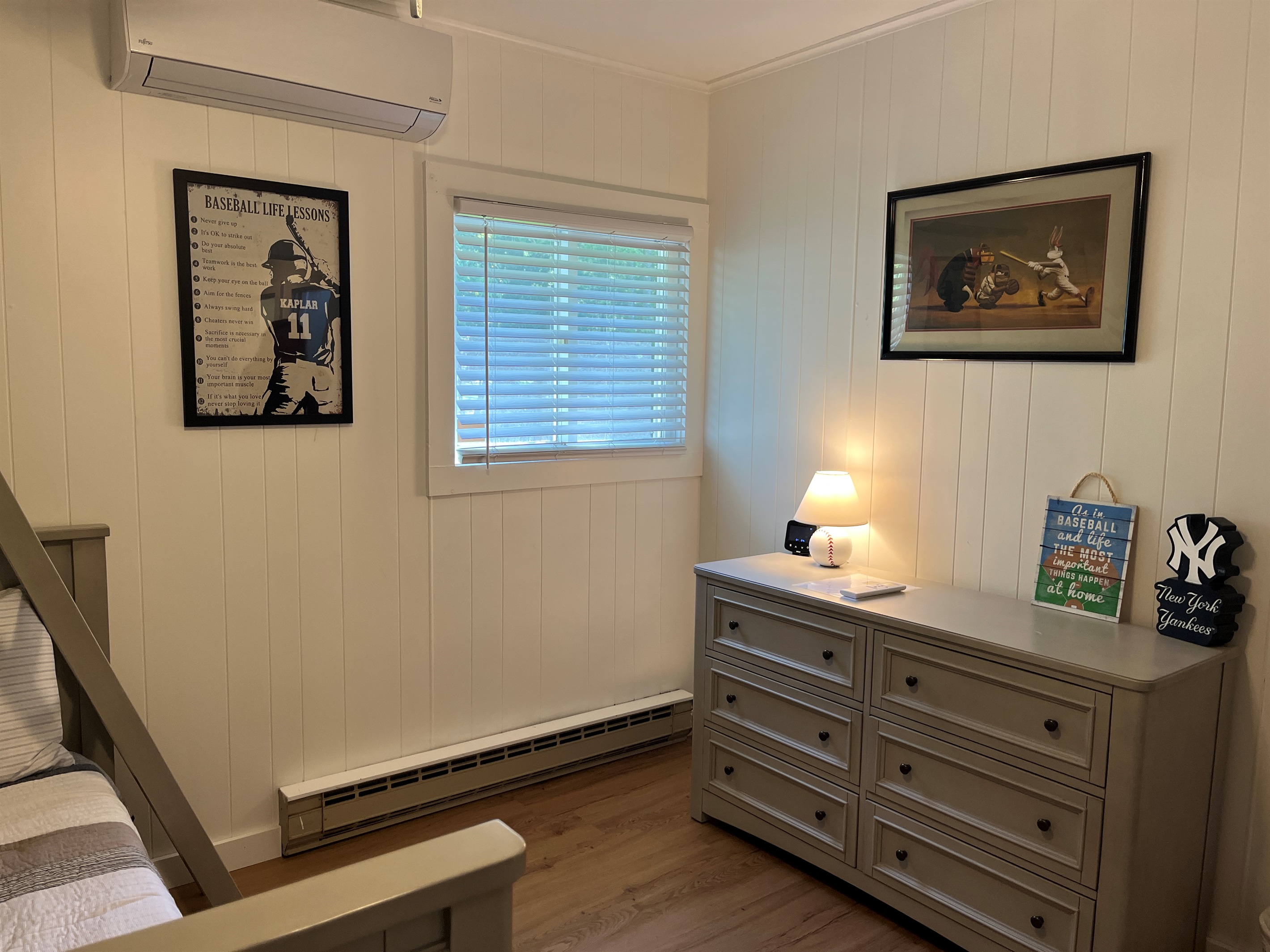 East Wing - bunkbed room, twin on top double on the bottom.