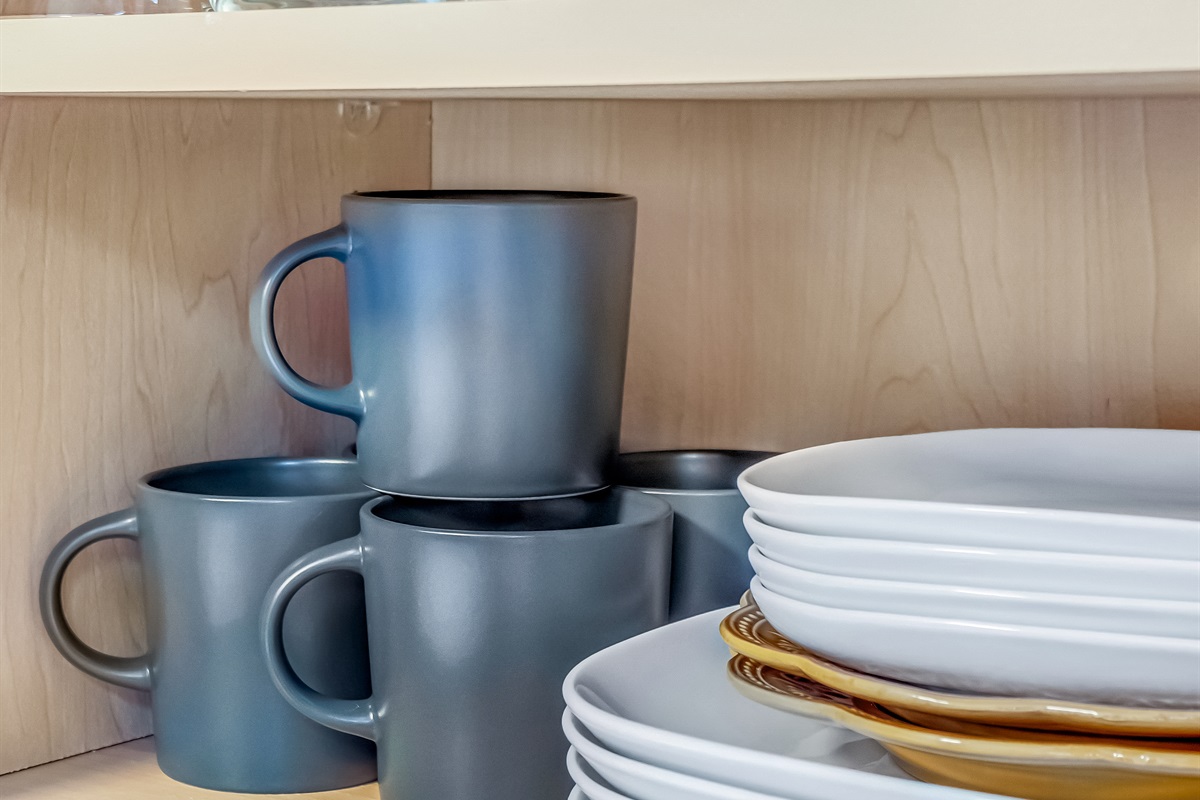 Duet cottage - We provide dining essentials so you can enjoy meals comfortably during your stay