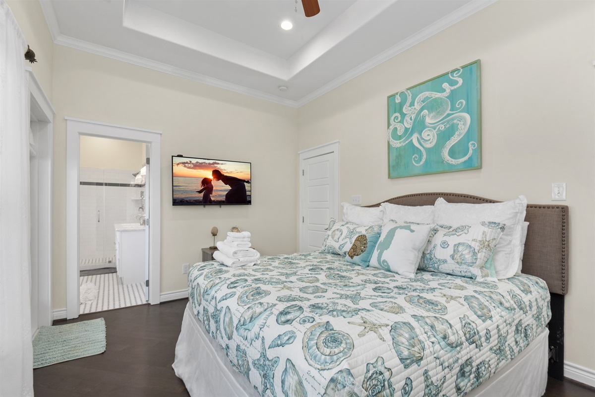 d780d716bf3848c7a4542aa40d464ace Large | Beachhouse | Texas | TX | Vacation Homes | Galveston | Crystal Beach | Kokomo | Breezy Days | Beachfront Elegance | Sunrise Serenity | Southern Sands Property Management, LLC