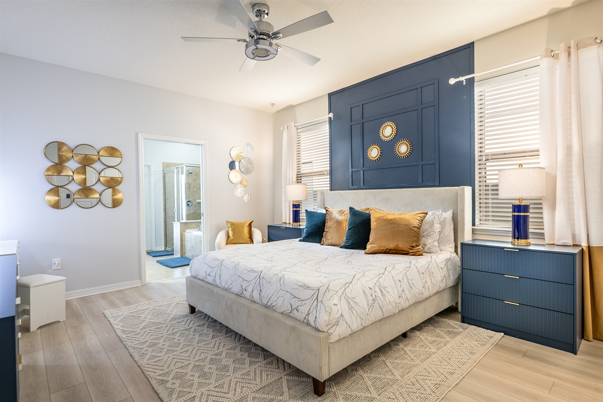 Master Suite 1 downstairs with En-Suite Bathroom