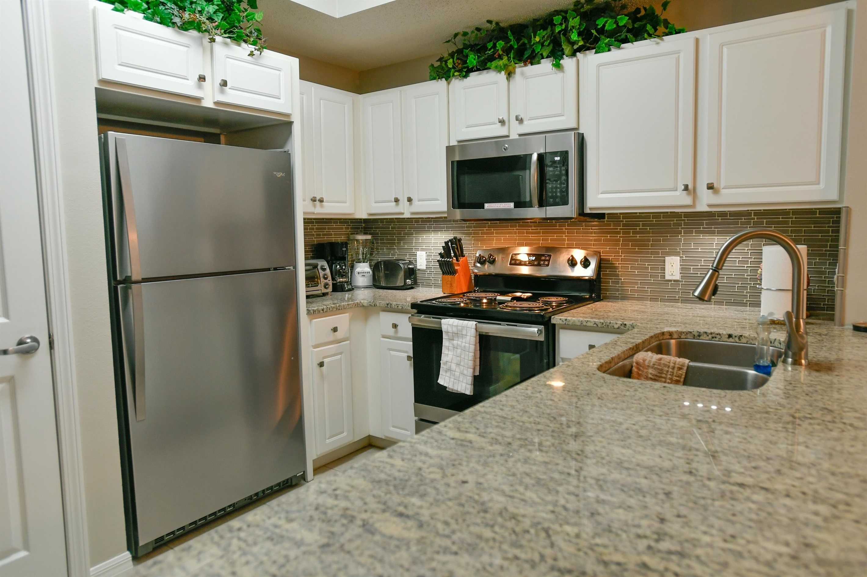 Modern fully equipped kitchen 