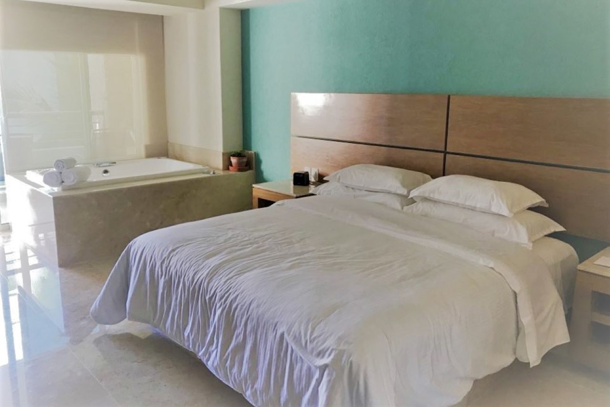 Hotel Style Room @ Buganvilia Vacation Owner Club, Vacation Travel Exclusives