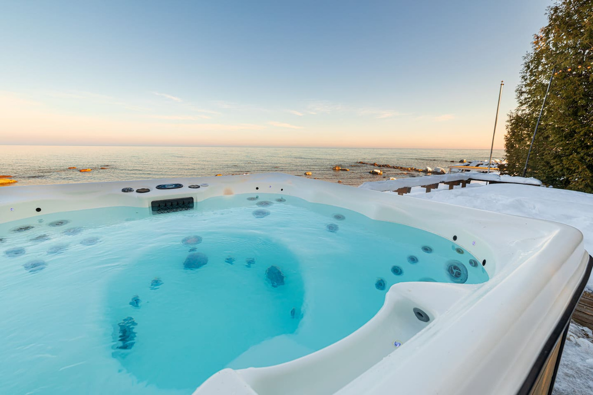 Hot Tub