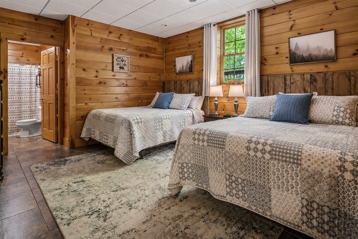 Lower Level Double Queen Room