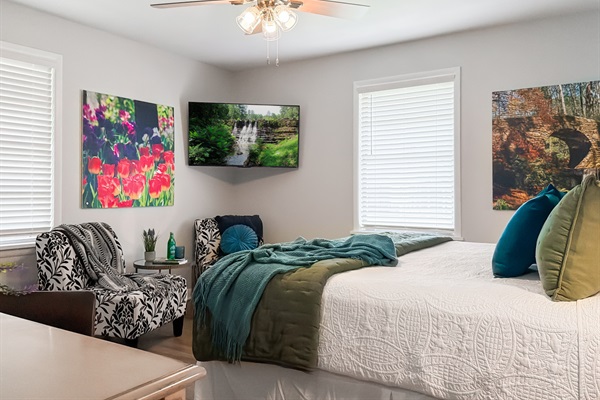 The three upstairs bedrooms, just past the living room — Hot Springs Breakaway