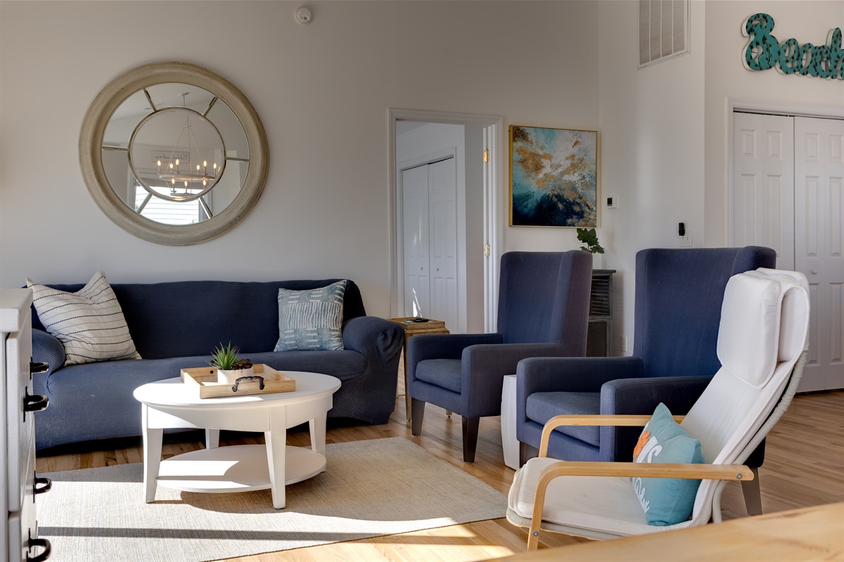 Kick back between adventures in this bright coastal lounge!