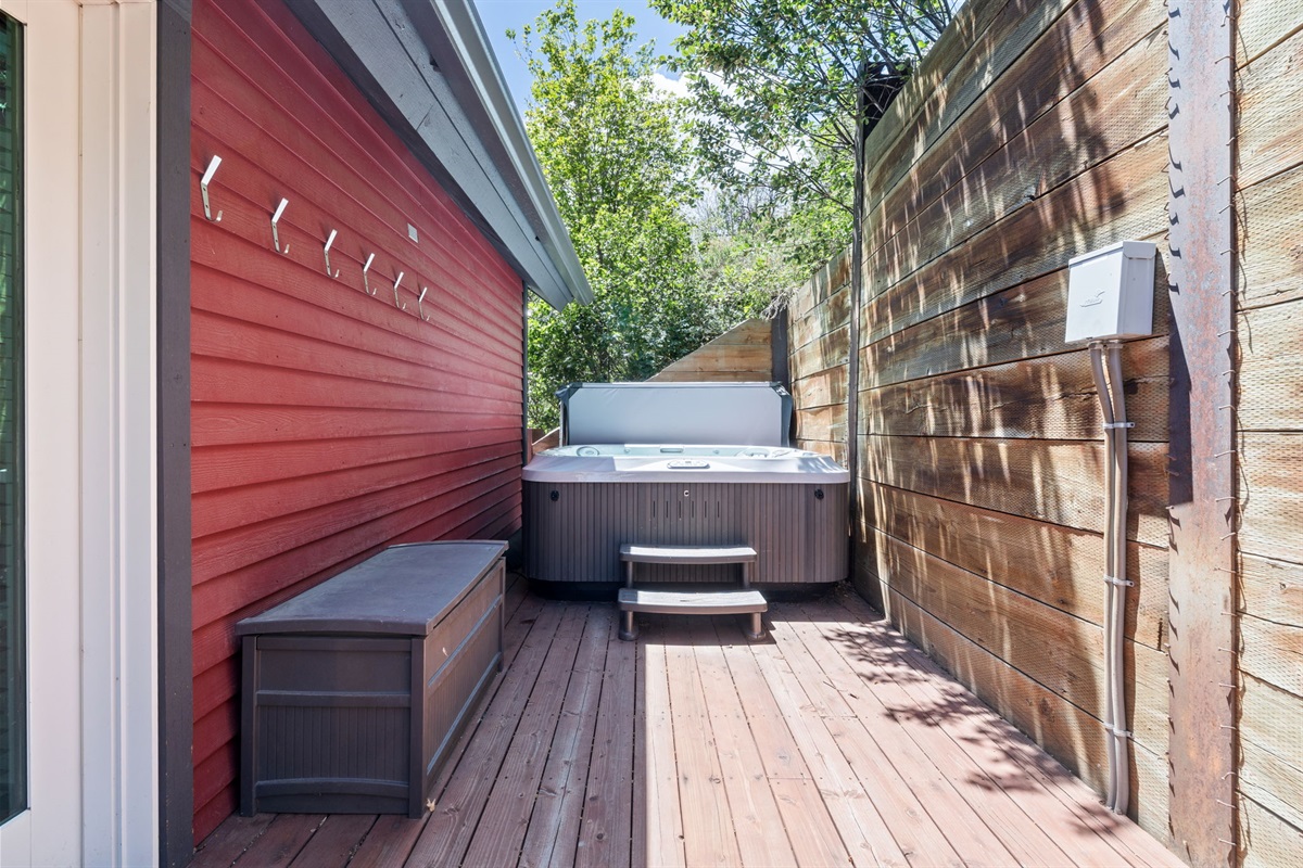 Rear Deck - Private Hot Tub