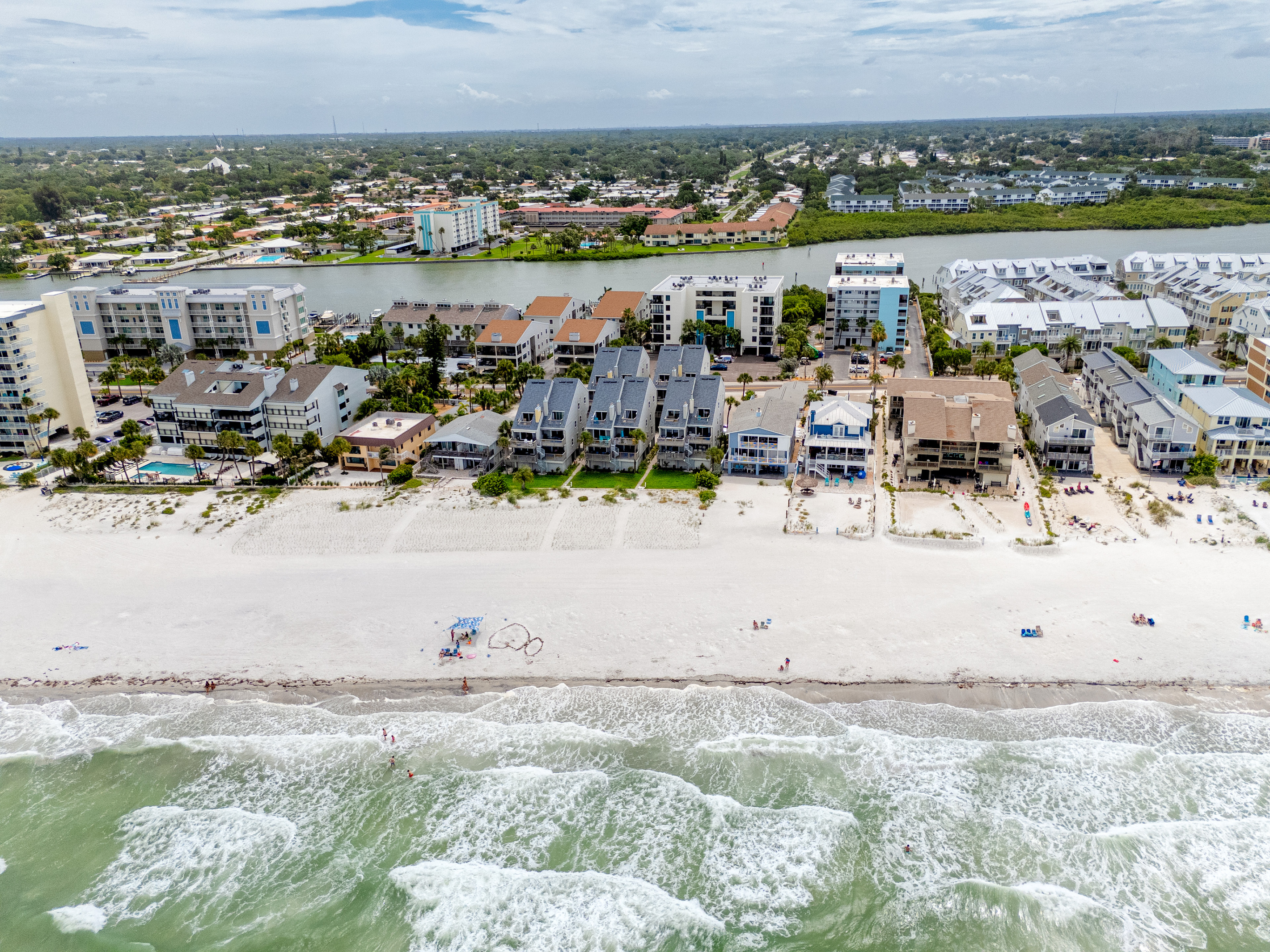 Prime Indian Shores Beach location