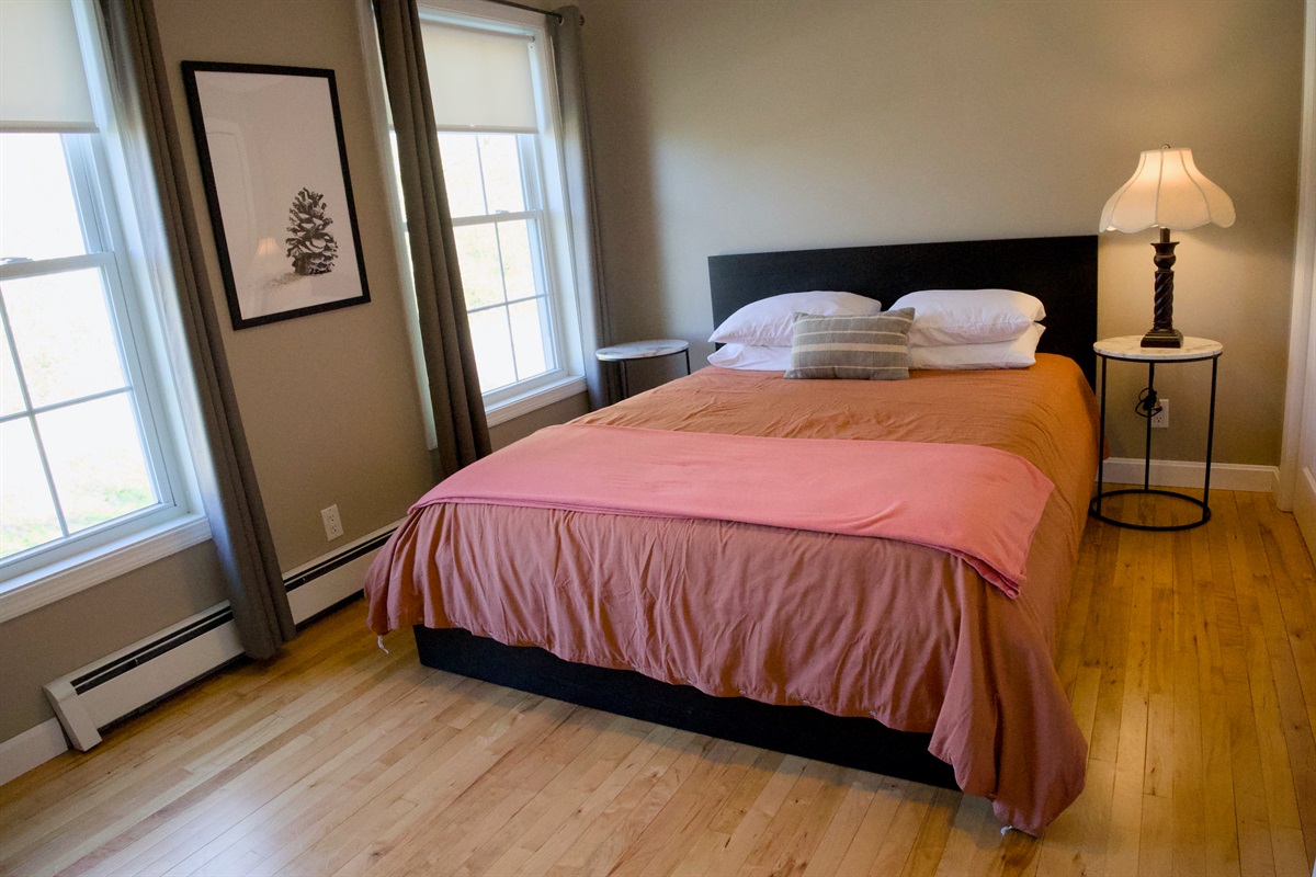 Q bed
