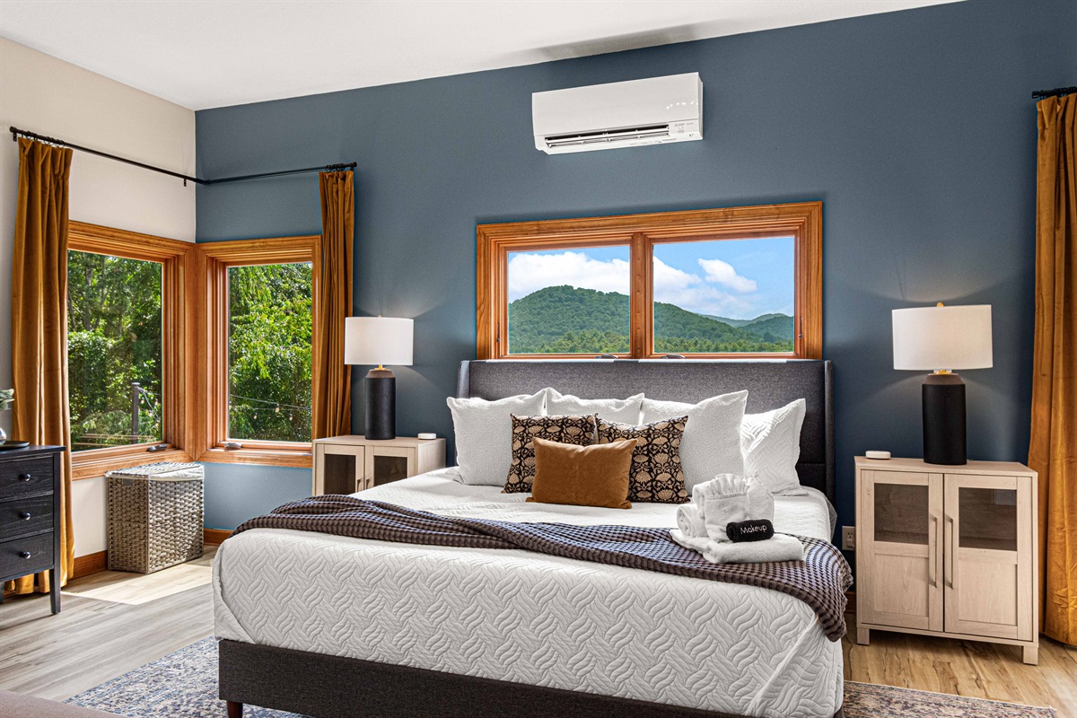 Wake up to stunning mountain views from the comfort of the king bed—luxury linens, stylish design, and natural light make mornings here unforgettable.🌄🛏️✨