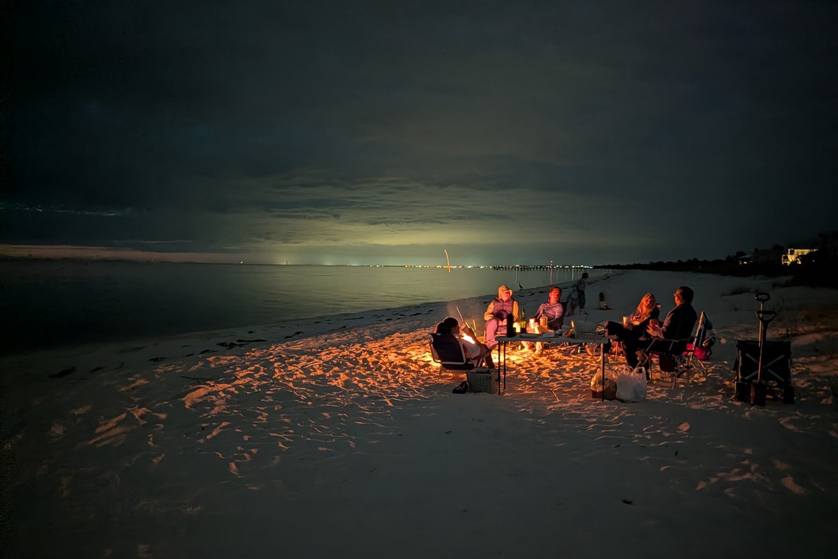 Bonfire nights and ocean vibes, the perfect beach combo.