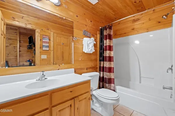 Full bathroom