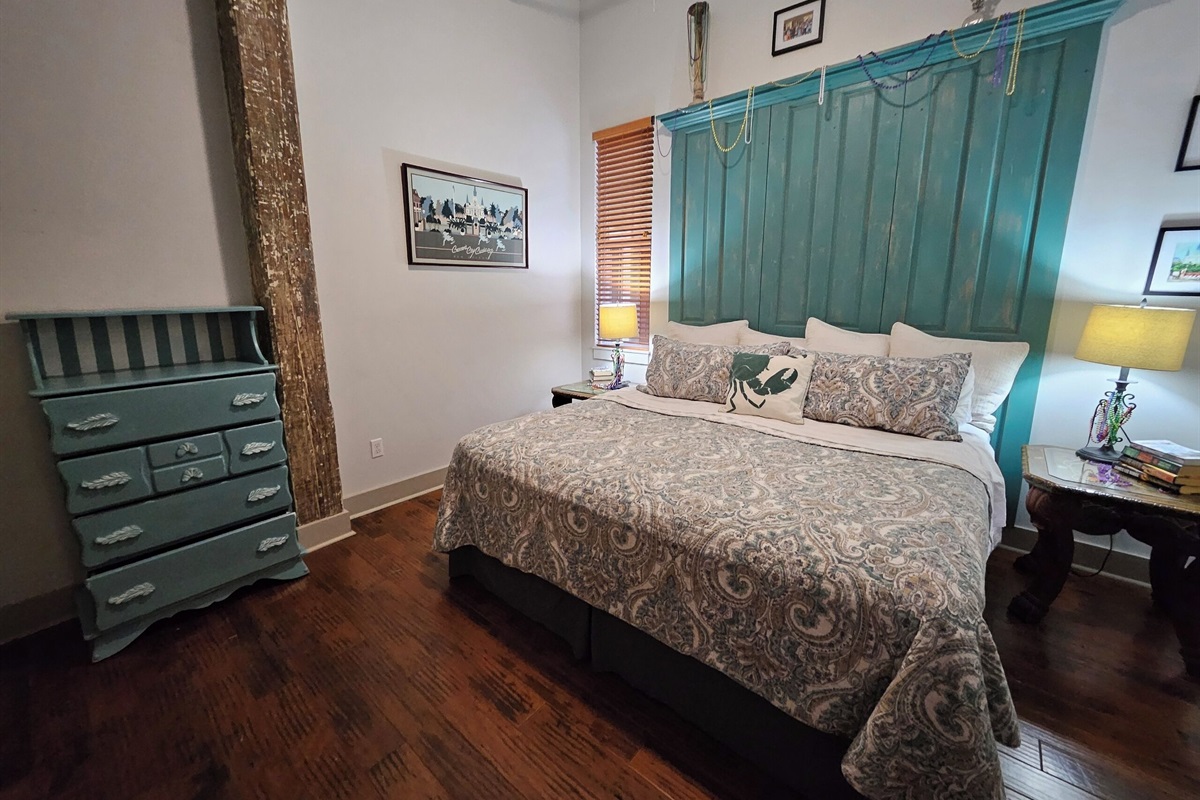 Master Bedroom - King Bed