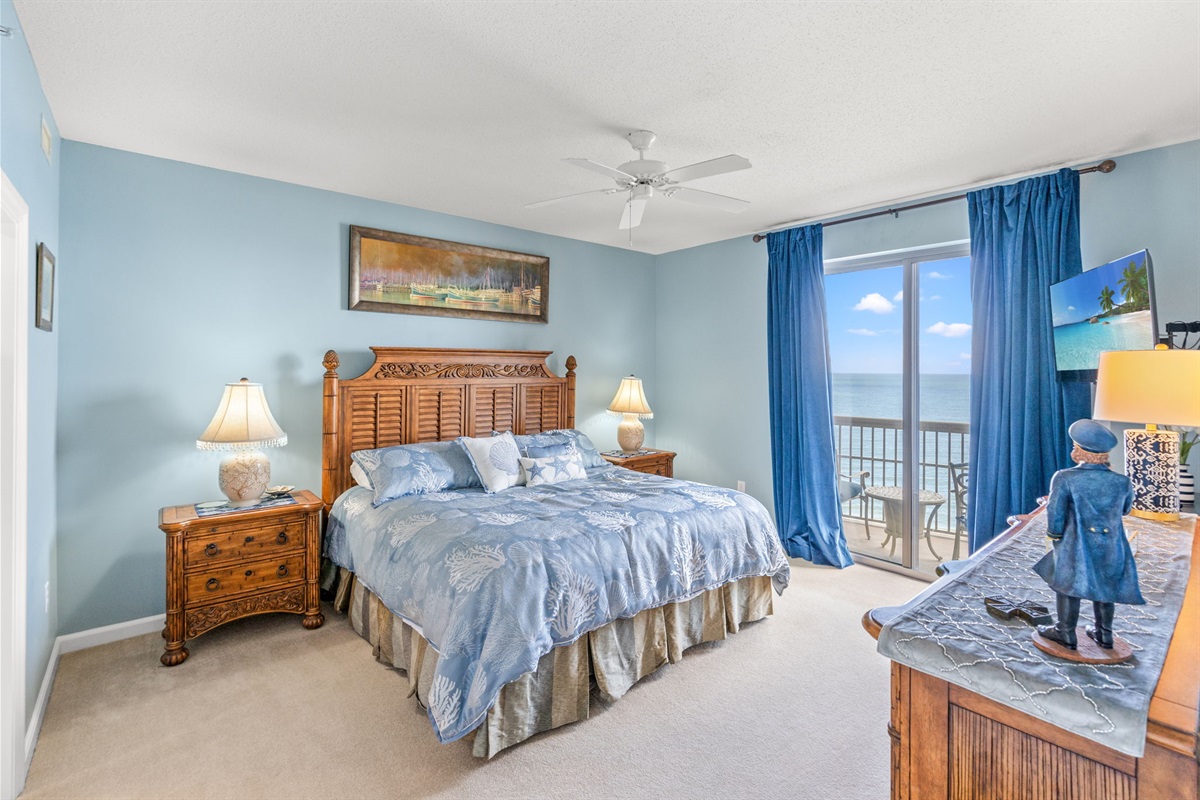 King in Main Bedroom