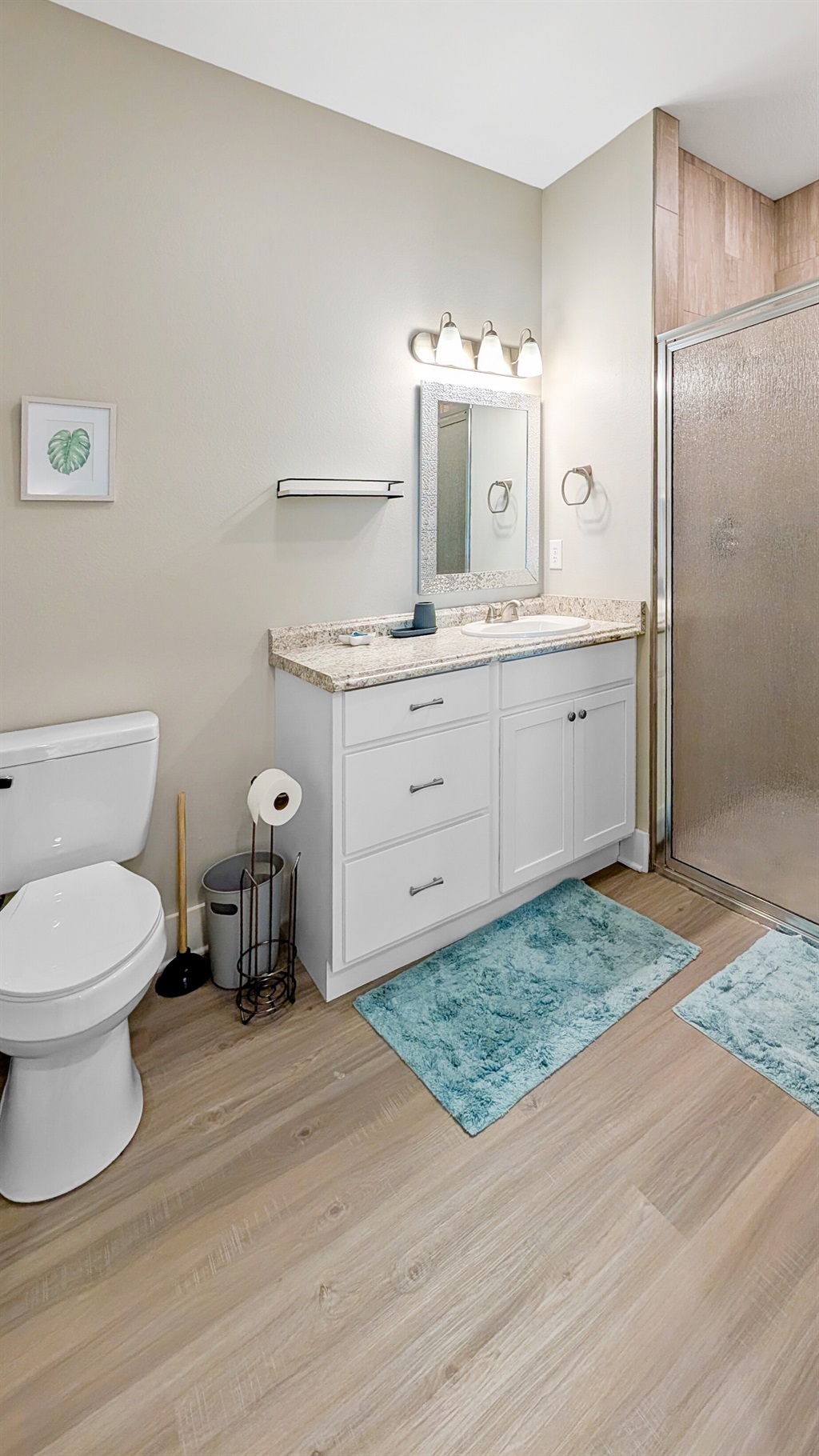 Zero step shower with shower seat