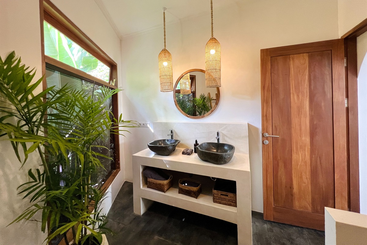 Bathroom 2