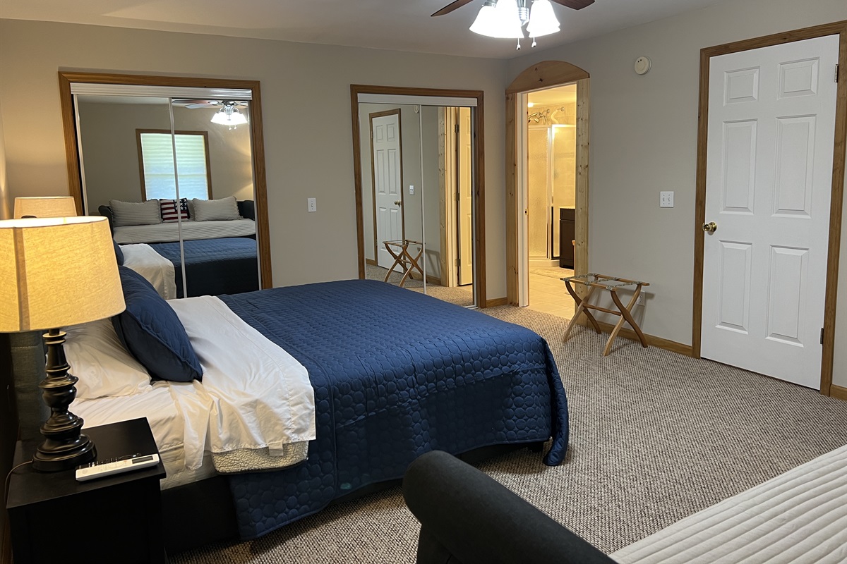 Lower level King with ensuite bath