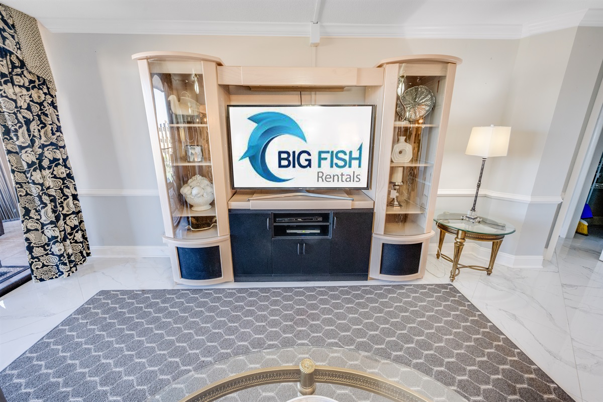 Amazing Living Room with Stunning Views🌊☀️