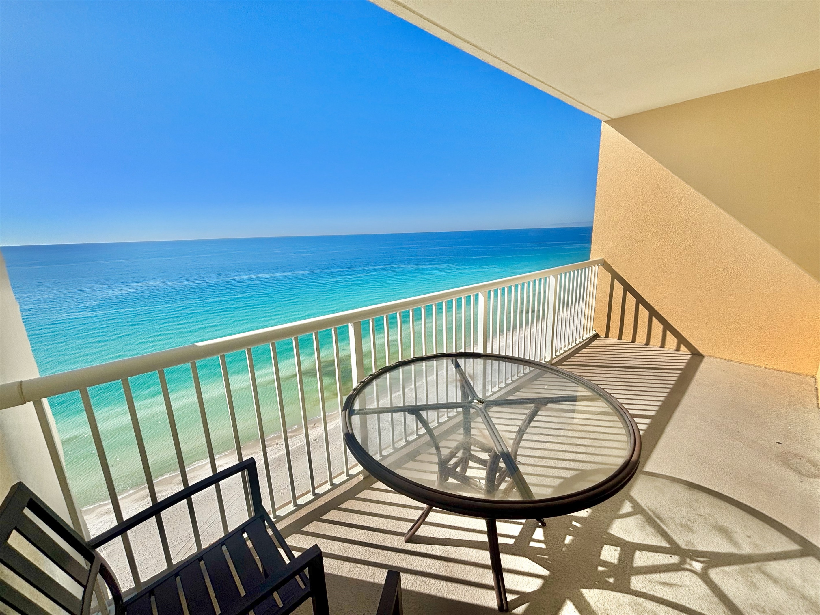 Large balcony overlooking the Gulf