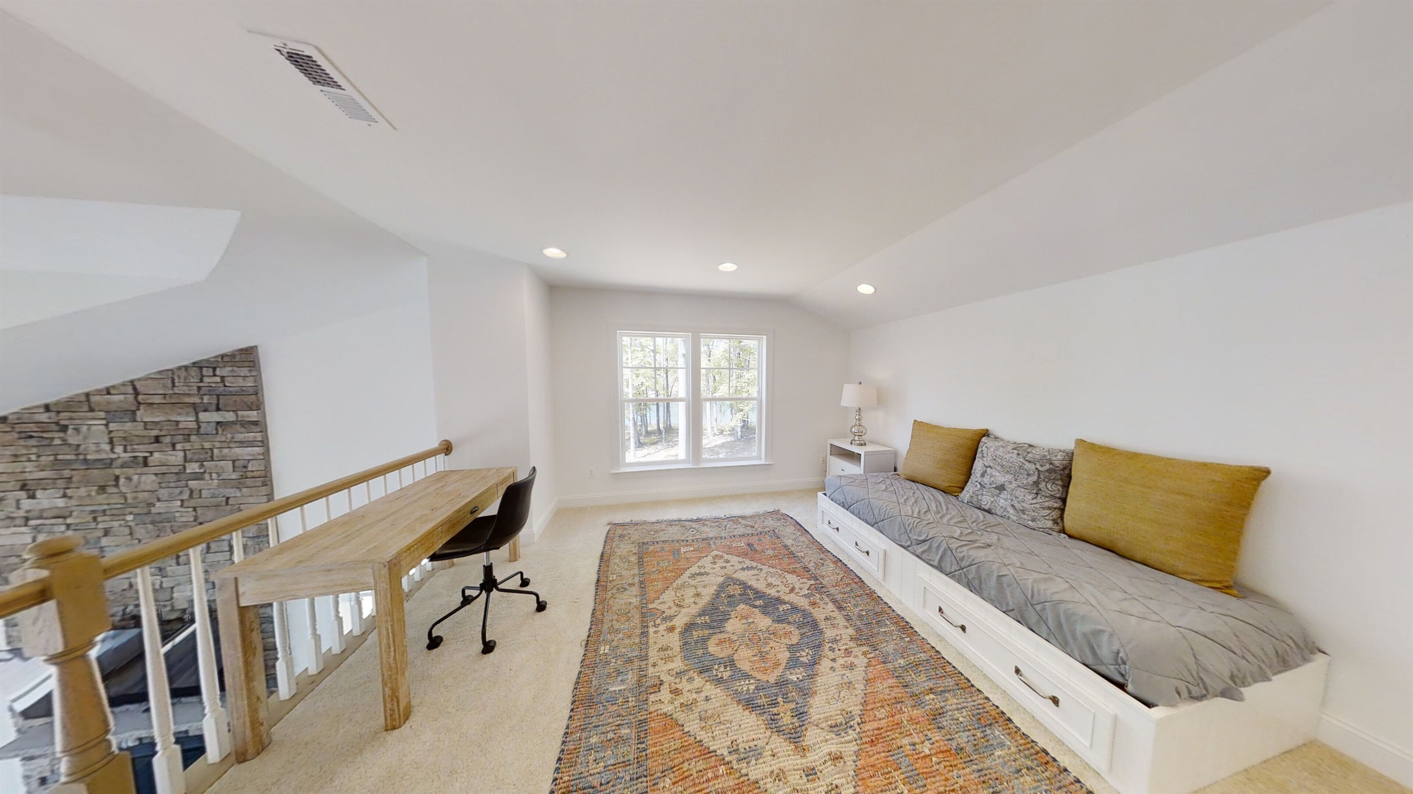 2nd Floor Loft