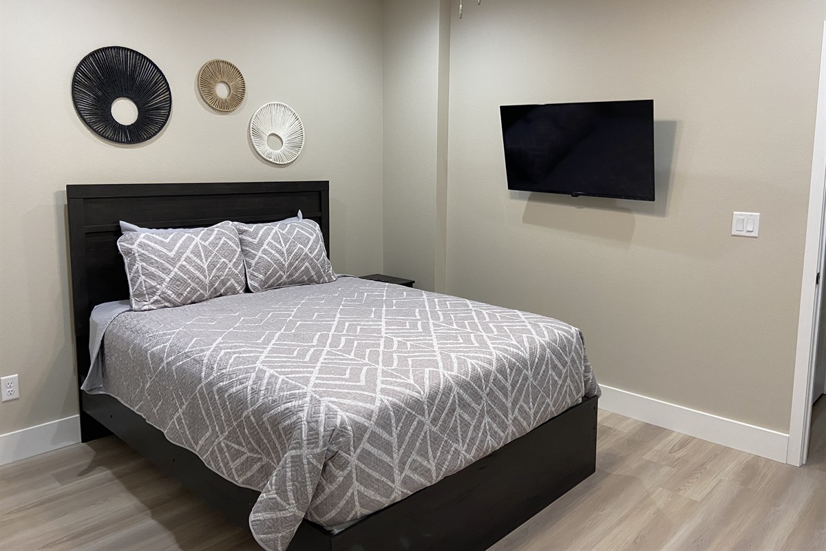 Lower level Queen bedroom # 4