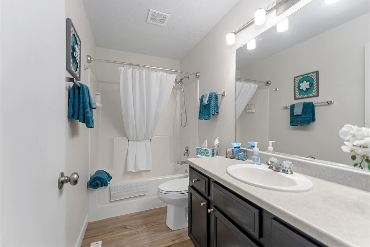 Main level Bathroom. 