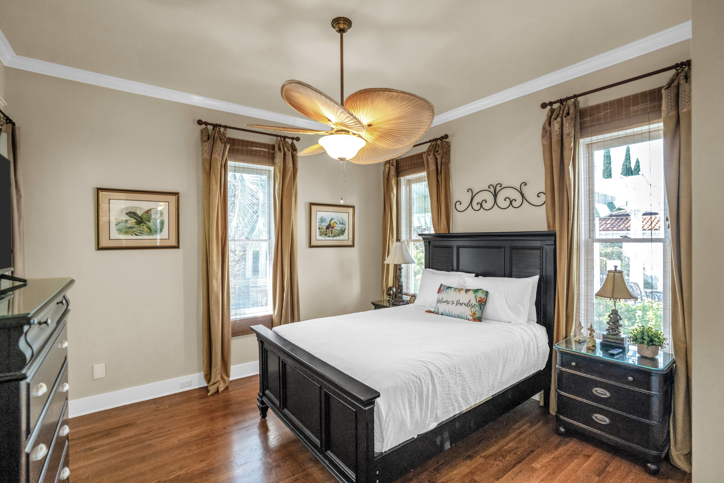 First floor queen bedroom with ensuite bath.