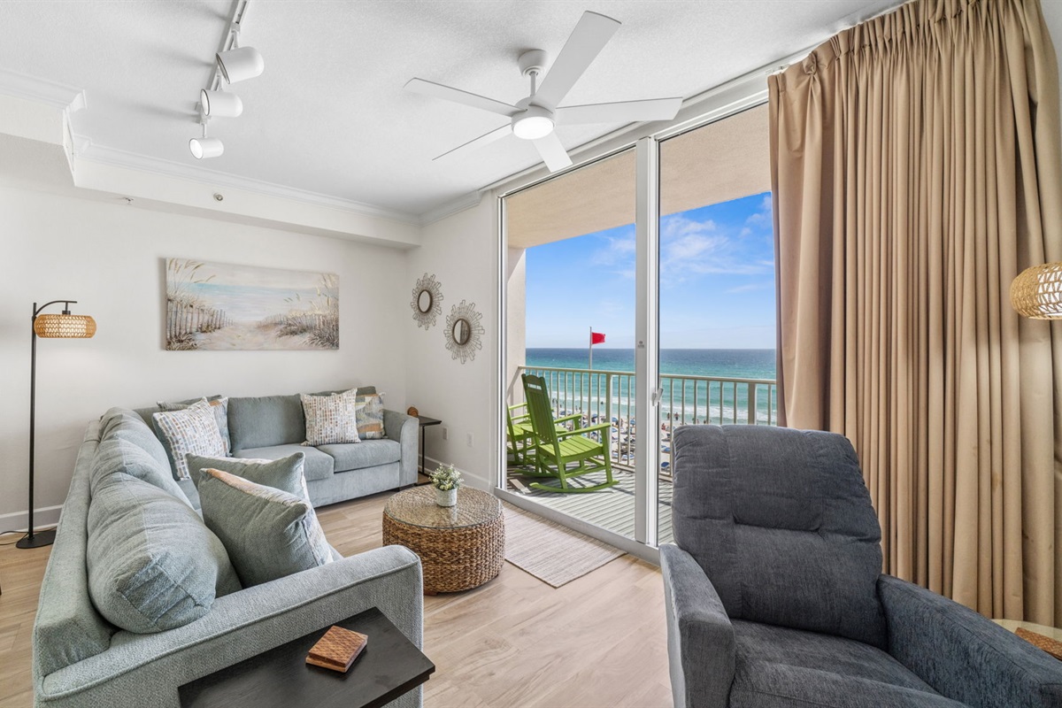 New sectional sleeper sofa and recliner!