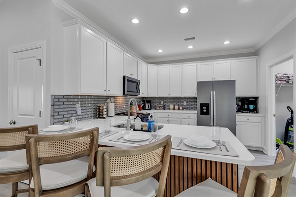 Welcome to our fully-equipped kitchen, where culinary adventures await. From morning coffees to gourmet dinners, every meal is a delight with all the essentials at your fingertips. Unleash you