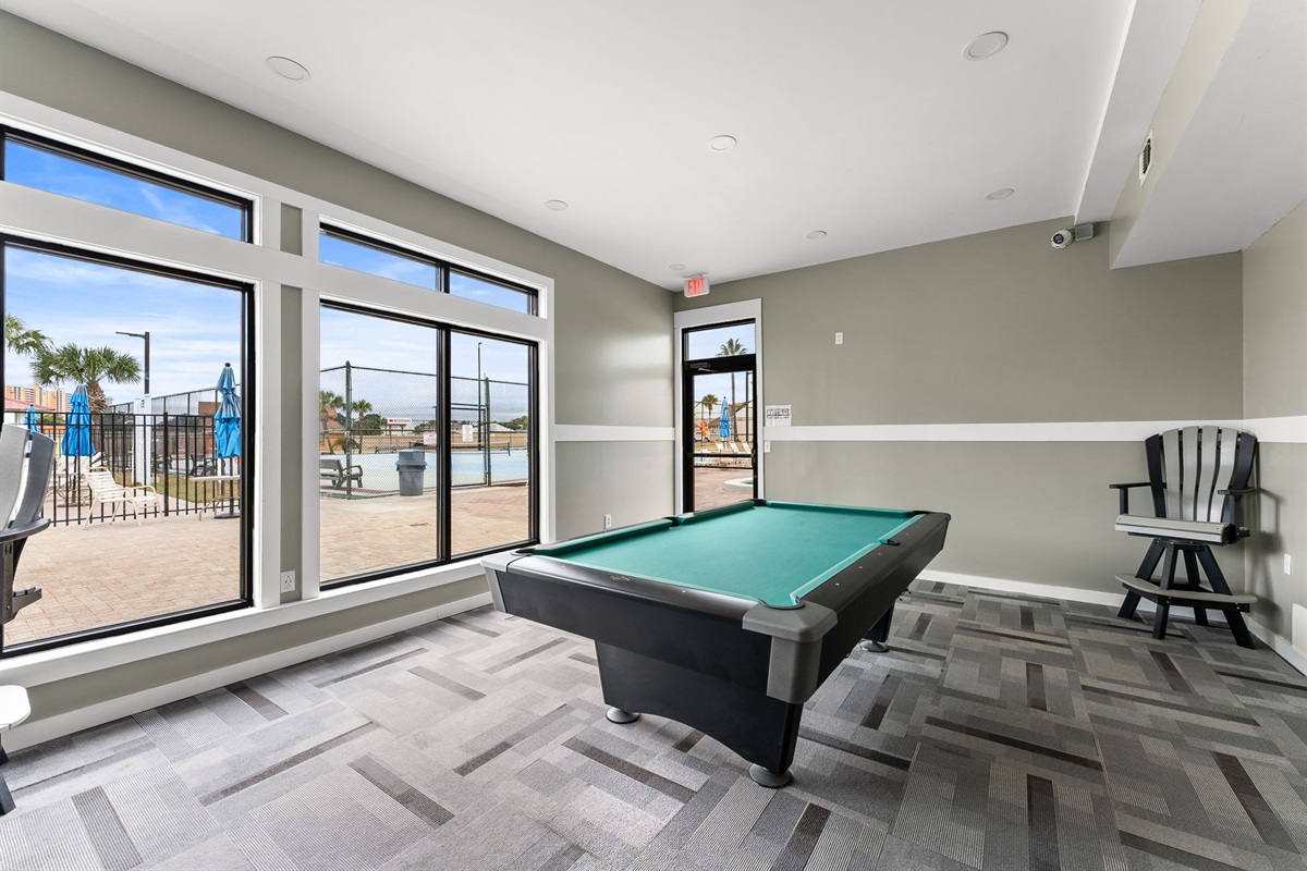 The resort offers 2 gated entrances, grills, 4 pools, tennis courts, hot tub, mini golf and more!